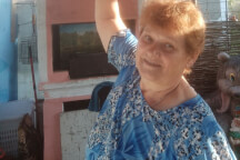 Артюх Елена «Абажур». Выполнено из газетной лозы